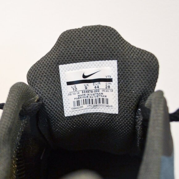 NIKE | BLACK/WHITE NIGHTGAZER LW SHOE - Picture 6 of 6